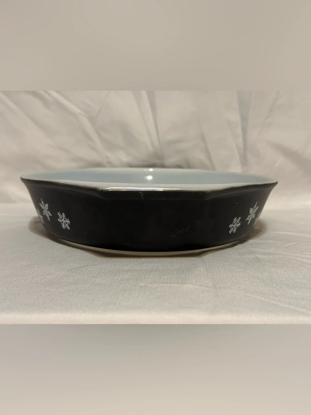 Pyrex Black Snowflake Divided Casserole